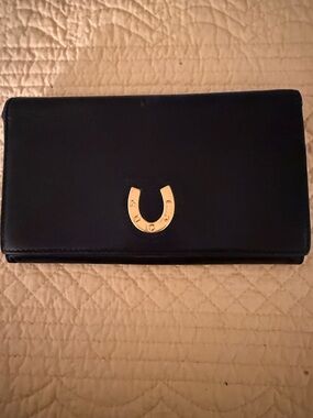 Vintage Gucci Black Wallet with Gold Horseshoe